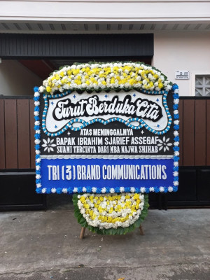 Papan Bunga Duka di Nambluong